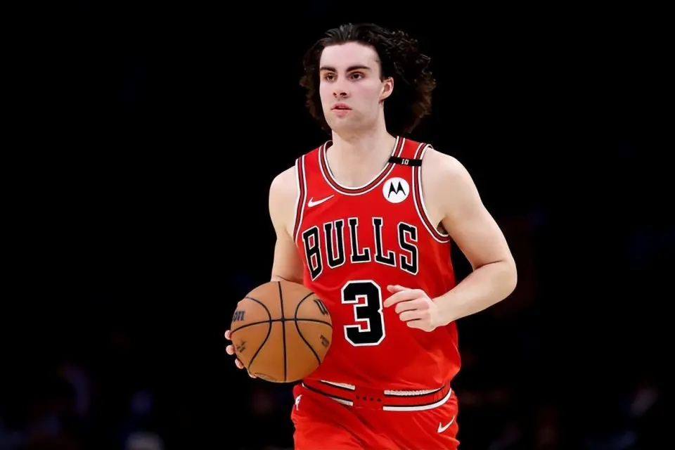 则会较低一, 长期发展同, 基迪